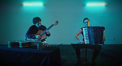 The Sound of Guernica, Von Krieg und Hoffnung